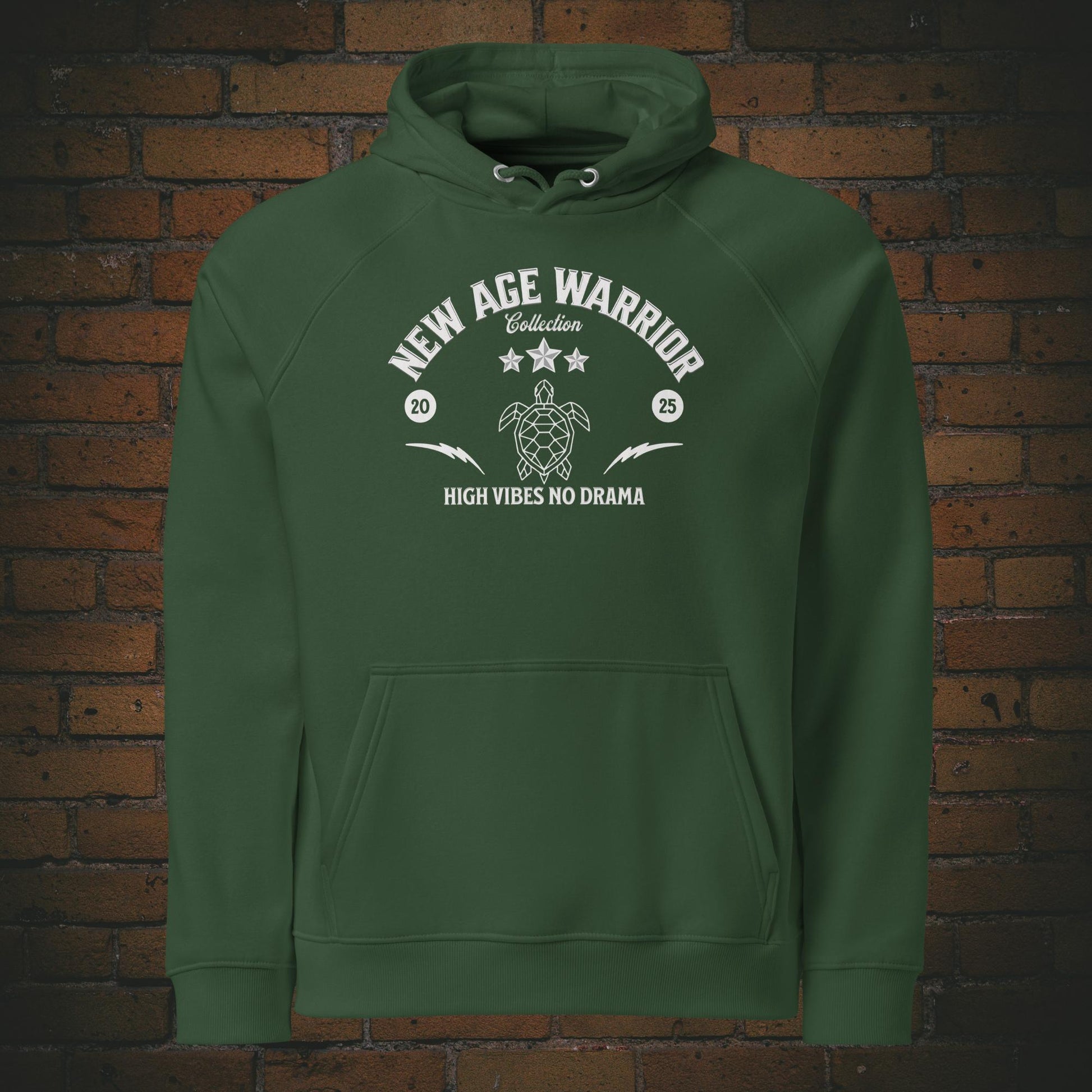 Hoodie Unisex mit Spruch – Tiger Design My Instinct | Bio Baumwolle New Age Warrior Frontprint auf grün
