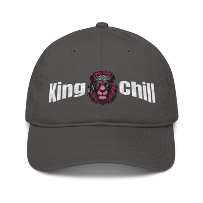 New Age Warrior Cap – King of Chill Loewe | Unisex Bio Baumwolle in der Farbe dunkelgrau bestickt
