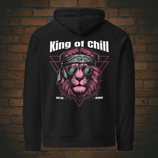 New Age Warrior Hoodie – King of Chill Löwe | Unisex Bio Baumwolle in der farbe schwarz - Druck auf dem Rücken