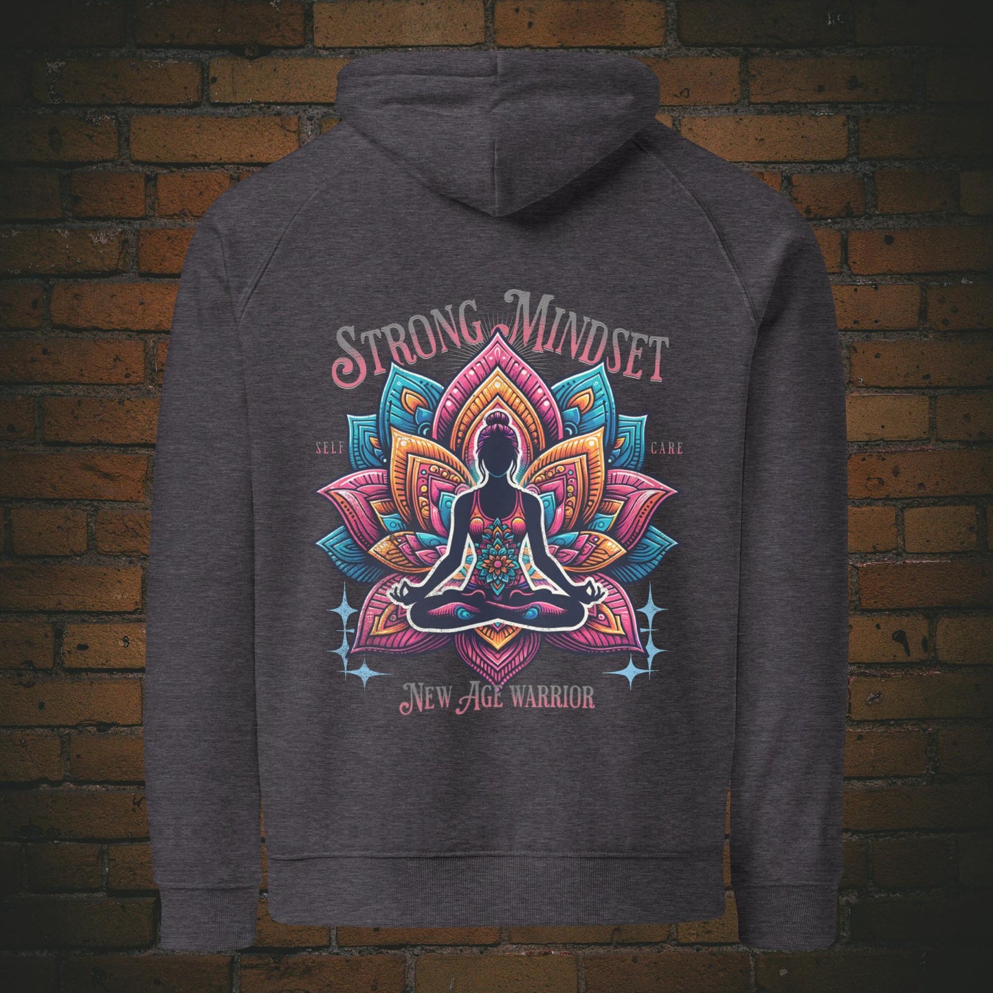 Strong Mindset Hoodie Unisex Biobaumwolle – Yoga Lotus Design | New Age Warrior in der Farbe dunkelgrau 